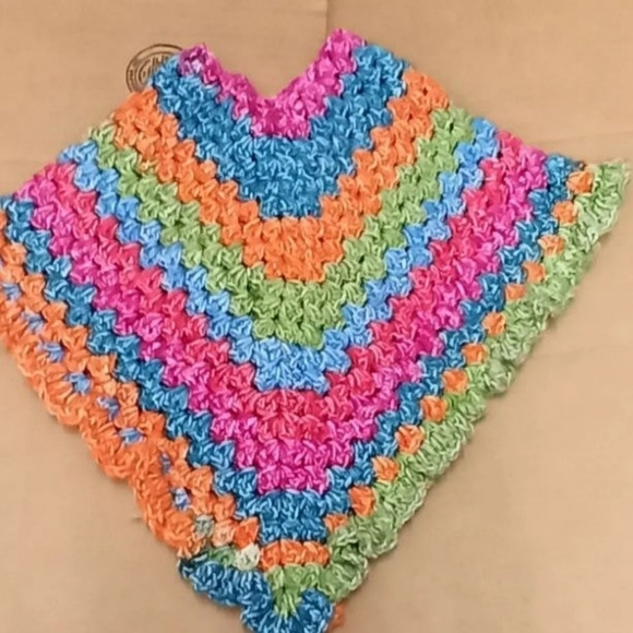 A Child's Poncho 2T-4T - Picture 2 of 7